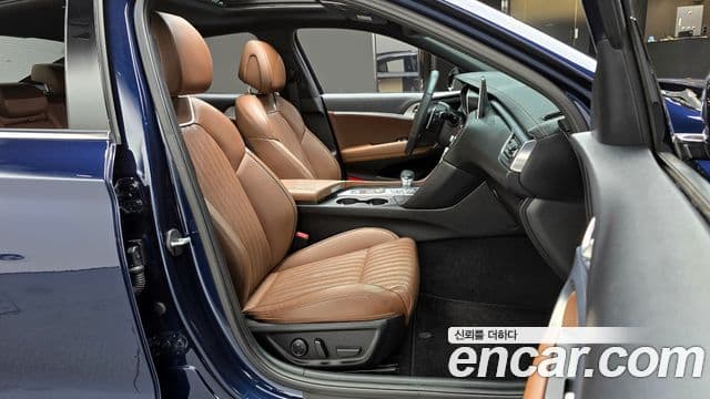 Genesis G70 2019 — ფოტო 11/20