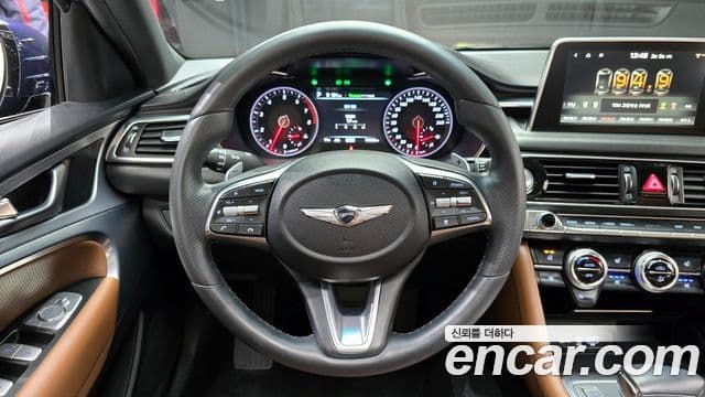 Genesis G70 2019 — ფოტო 13/20