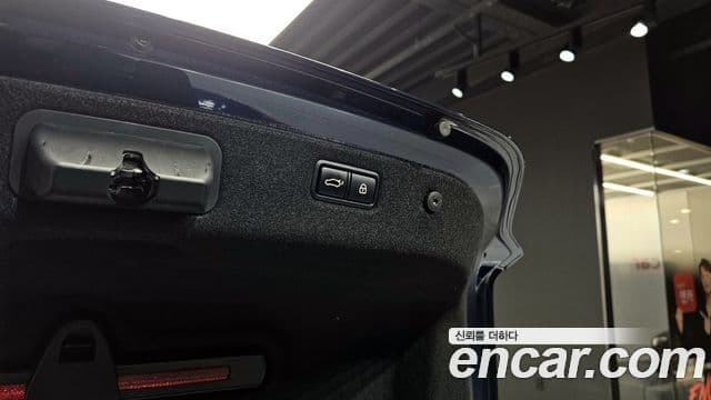 Genesis G70 2019 — ფოტო 20/20