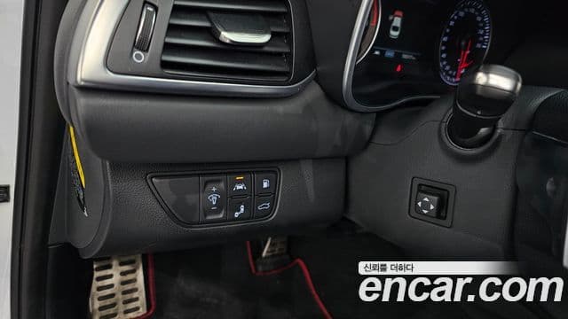 Genesis G70 2018 — Şəkil 15/20