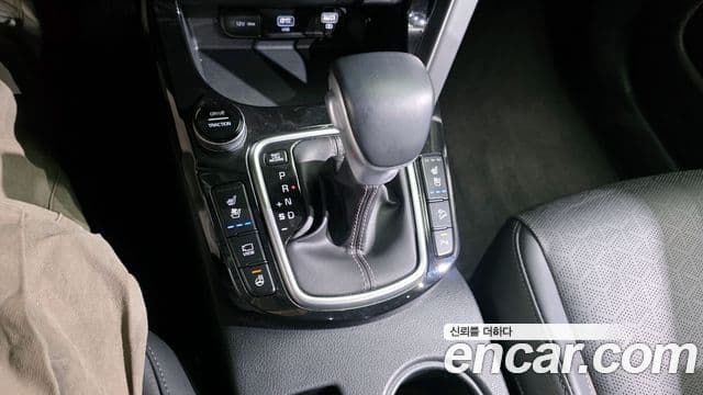 Kia Seltos 2021 — Şəkil 9/20