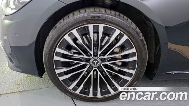 Mercedes-Benz S-Class 2021 — ფოტო 5/20