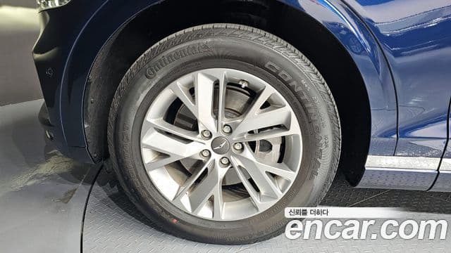 Genesis GV70 2021 — ფოტო 5/20