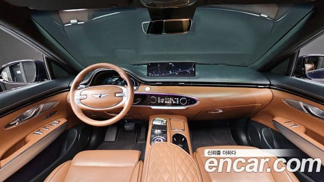 Genesis GV70 2021 — ფოტო 7/20