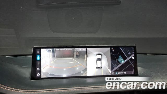 Genesis GV70 2021 — ფოტო 14/20