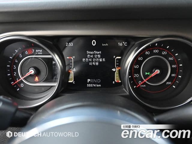 Jeep Wrangler 2019 — ფოტო 6/20