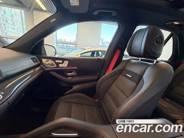 Mercedes-Benz GLE-Class 2025 — Photo 9/15