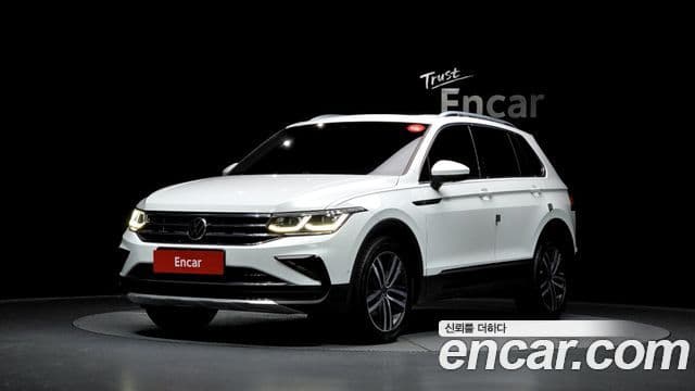 Volkswagen Tiguan 2021 — Şəkil 20/20