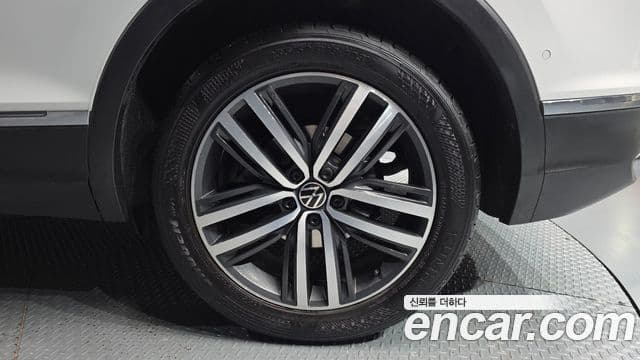 Volkswagen Tiguan 2021 — Şəkil 4/20