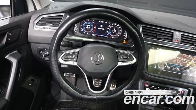 Volkswagen Tiguan 2021 — Şəkil 12/20