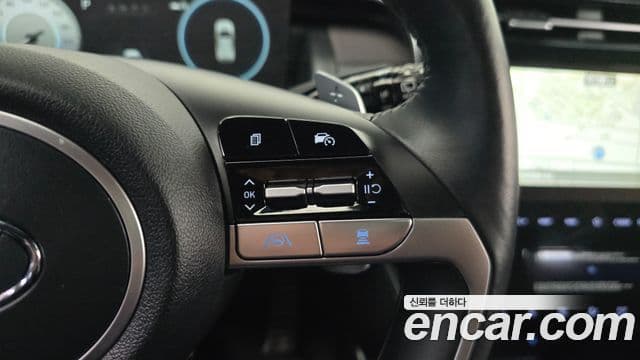 Hyundai Tucson Hybrid 2022 — Photo 8/20
