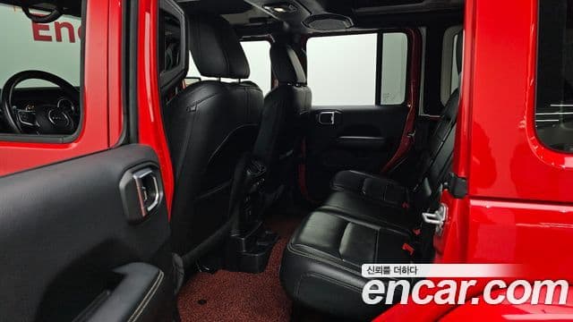 Jeep Wrangler 2018 — Photo 12/20