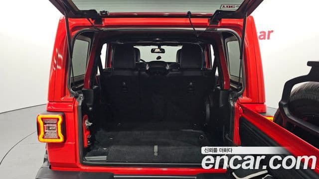 Jeep Wrangler 2018 — Photo 11/20