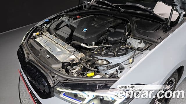 BMW 3 Series 2022 — Photo 6/20
