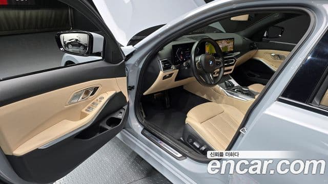 BMW 3 Series 2022 — Photo 20/20