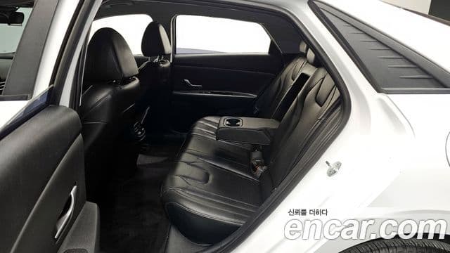 Hyundai The New Avante Hybrid 2022 — Şəkil 3/20