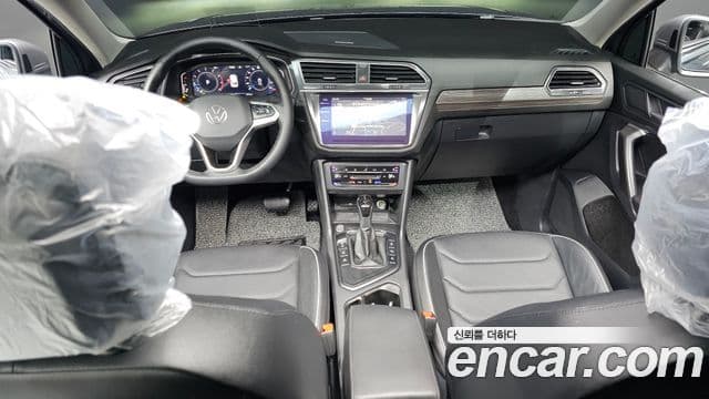 Volkswagen Tiguan Allspace 2024 — ფოტო 7/20