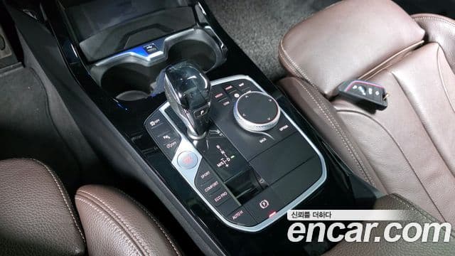 BMW 1 Series 2021 — Şəkil 9/20