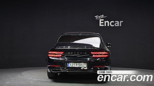 Genesis Electrified G80 2020 — ფოტო 4/20