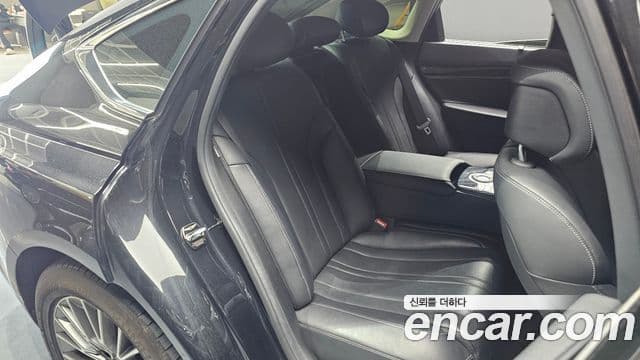 Genesis Electrified G80 2020 — ფოტო 12/20