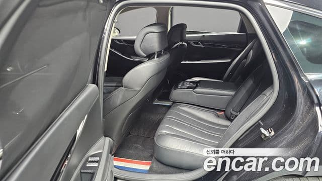 Genesis Electrified G80 2020 — ფოტო 13/20
