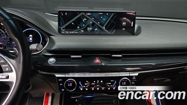 Genesis Electrified G80 2020 — ფოტო 15/20