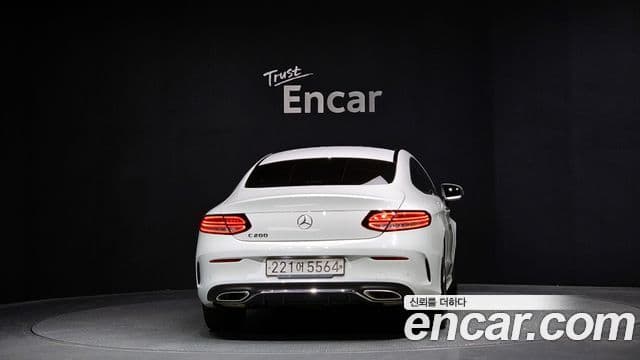 Mercedes-Benz C-Class 2020 — ფოტო 3/20
