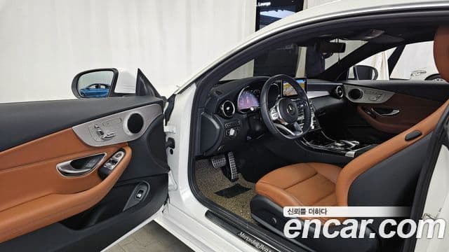 Mercedes-Benz C-Class 2020 — ფოტო 9/20