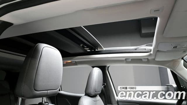 Jeep Renegade 2023 — ფოტო 20/20