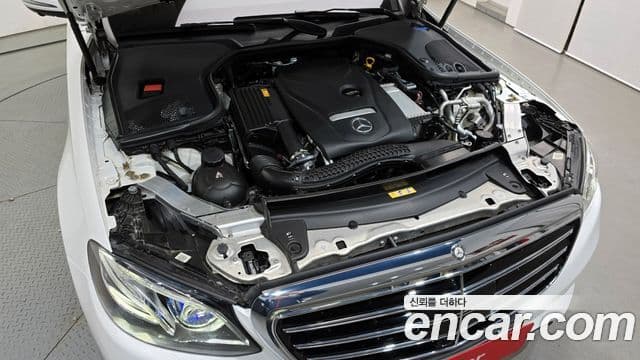 Mercedes-Benz E-Class 2020 — Şəkil 5/20