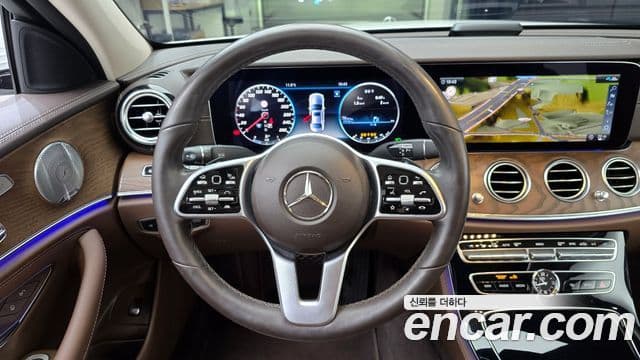 Mercedes-Benz E-Class 2020 — Şəkil 13/20