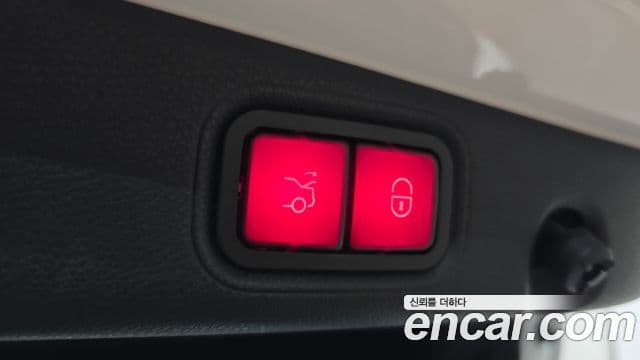 Mercedes-Benz E-Class 2020 — фото 20 из 20