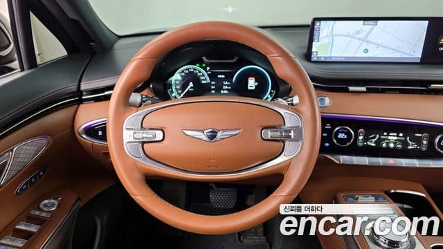 Genesis GV70 2021 — ფოტო 13/20