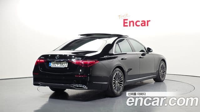 Mercedes-Benz S-Class 2021 — Фото 2/20