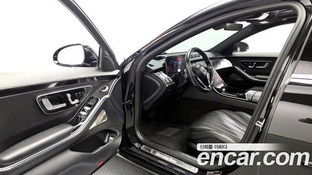 Mercedes-Benz S-Class 2021 — Фото 10/20