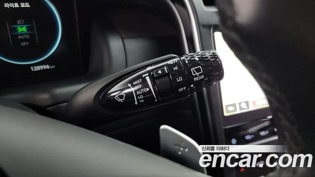 Hyundai The New Tucson 2021 — ფოტო 14/20