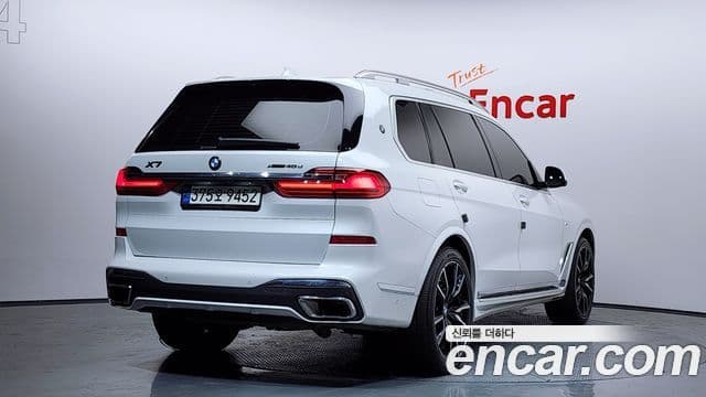 BMW X7 2021 — ფოტო 2/20