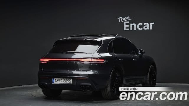 Porsche Macan 2023 — Şəkil 2/20