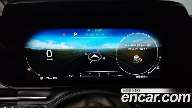 Kia Carnival 2022 — ფოტო 6/20
