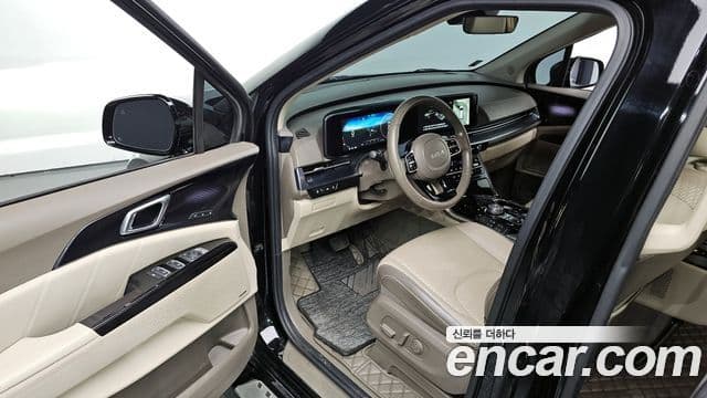 Kia Carnival 2022 — ფოტო 11/20
