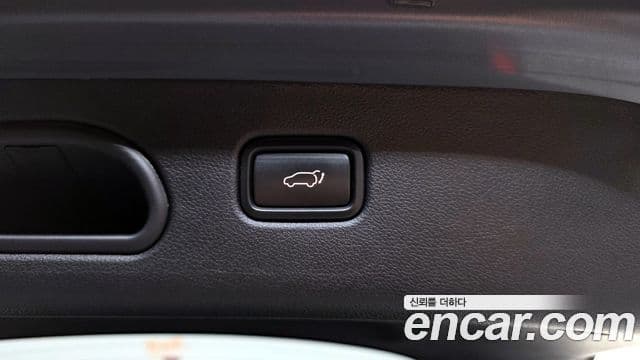 Kia Sportage The Bold 2019 — ფოტო 18/20