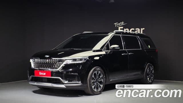 Kia Carnival 2021 — Фото 1/20