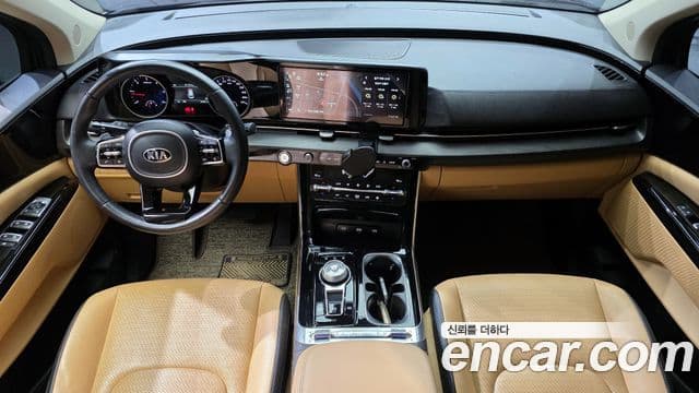 Kia Carnival 2021 — Фото 7/20