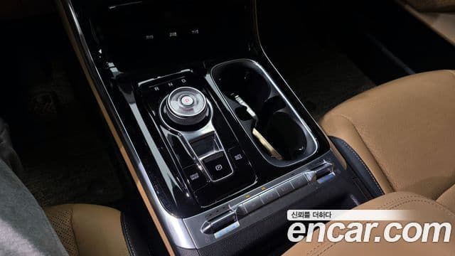 Kia Carnival 2021 — Фото 9/20