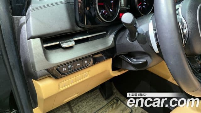 Kia Carnival 2021 — Фото 15/20