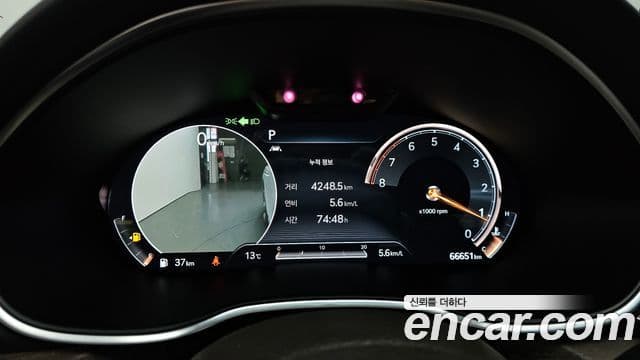 Genesis Electrified G80 2020 — Şəkil 11/20
