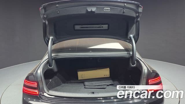 Genesis G80 2020 — ფოტო 12/20