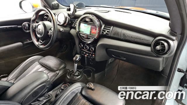 Mini Cooper S 2019 — Şəkil 9/20
