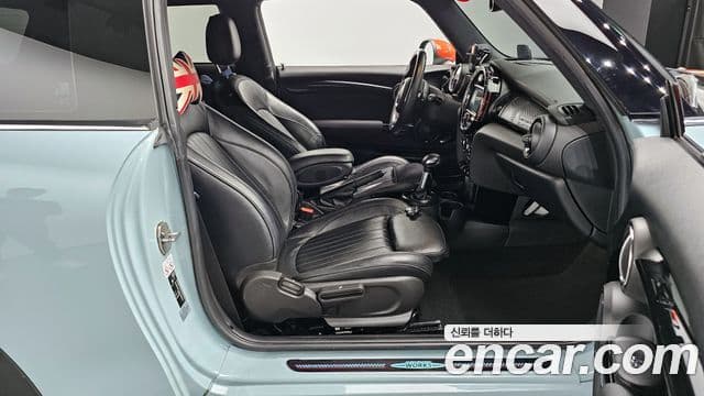 Mini Cooper S 2019 — Şəkil 8/20