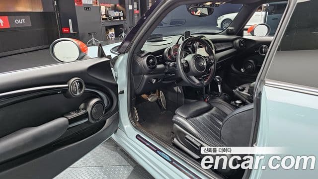 Mini Cooper S 2019 — Şəkil 10/20
